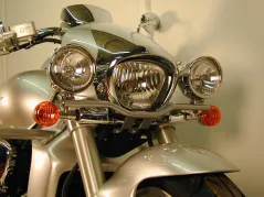 Twinlight Zusatzscheinwerferset (Fernlicht) inkl. Halter und Kabel chrom für Suzuki M 1800 (VZR) R Intruder (2006-)