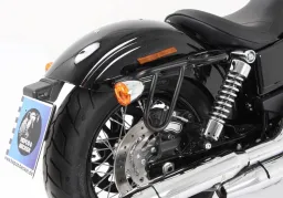 Ledertaschenhalter Cutout schwarz für Harley-Davidson Dyna Street Bob (2005-2017) / Super Glide/Custom (2005-2013) / Low Rider (2006-2017) / Wide Glide (2009-2017)