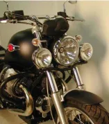 Twinlight Zusatzscheinwerferset (Fernlicht) inkl. Halter und Kabel chrom für Moto Guzzi C 940 Bellagio /Aquila Nera (2007-2014)