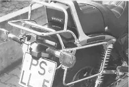 Komplettträgerset (Seitenkofferträger und Rohrgepäckbrücke Topcaseträger) chrom für Honda VF 1100 Custom (1983-1986)